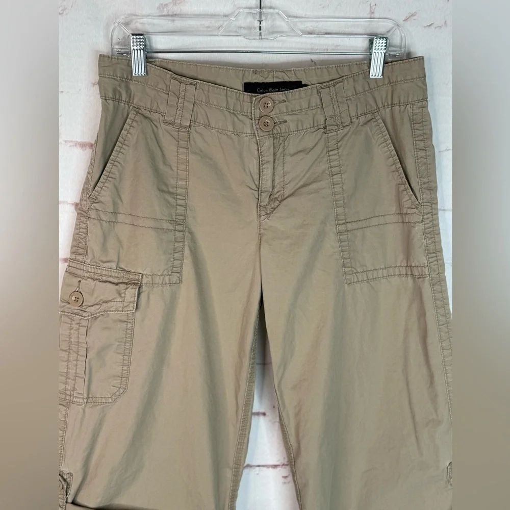 CALVIN KLEIN 8 Khaki Cargo Cotton Adjustable Capri Pants Shorts Size 8 - Picture 3 of 15